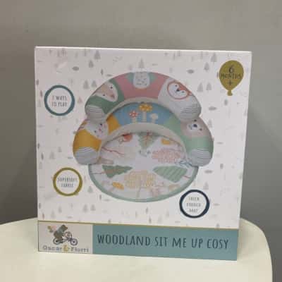 Oscar & Flori Woodland Sit me Up Cosy Support cushion/chair