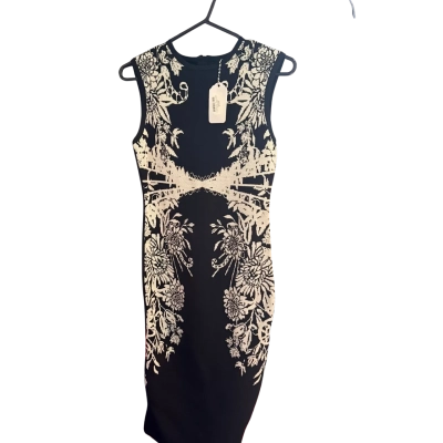Karen Millen Womens  Size 3 Black/White Dress 