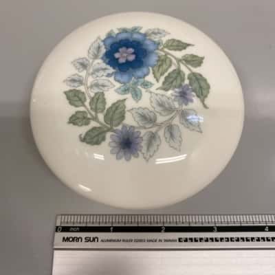 Wedgwood Bone China Clementine Trinket Box 