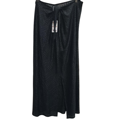 New With Tags SKARONG Textured Pattern Black Maxi Length in Size M 