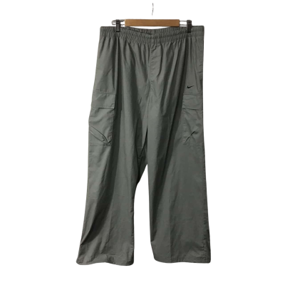 Nike Mens Size XL Sage Green Elastic Waist Cargo Pants Green 