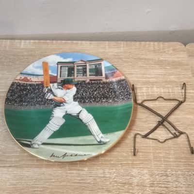 Sir Donald Bradmen A.C  Plate with wall hanging  20cm