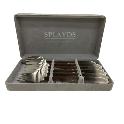 Vintage Splayds 18/8 stainless steel buffet forks in velvet case.