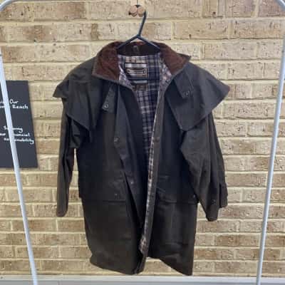 Driza-Bone Mens explorer coat Size 2 