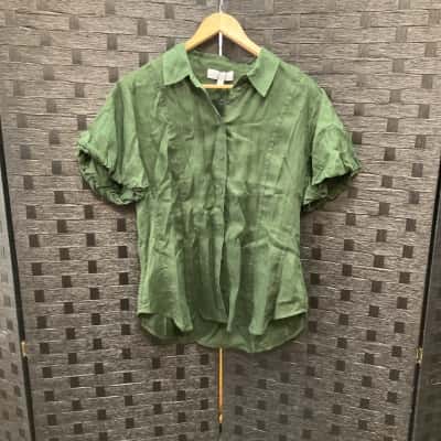 Witchery Womens  Size 14 Short Sleeve Shirt Green 