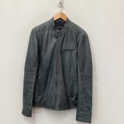 Politix Mens Leather jacket Size M