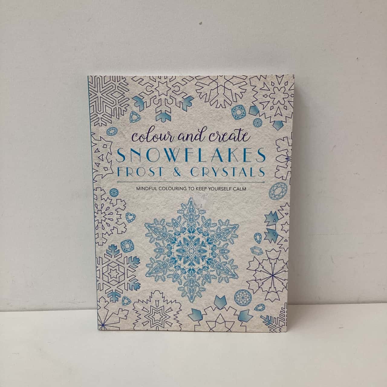 New Snowflakes Frost & Crystals Mindful Colouring book