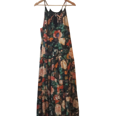  Womens  Size 10 Maxi Dress Floral 