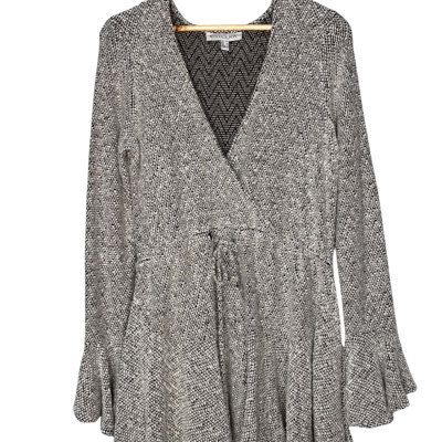 Shona long flared cuff sleeve mini dress - size 12