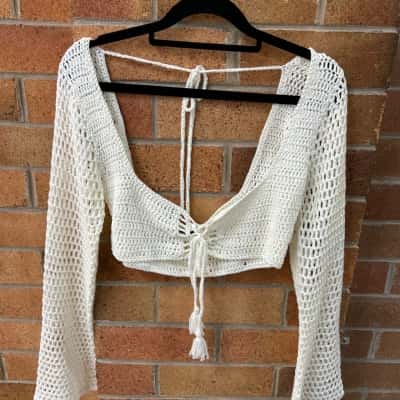 White Fox Womens  Size M / S Cropped Top Cream 