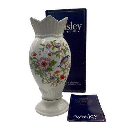 Aynsley  - Pembroke  design - Windsor Vase 