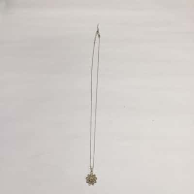925 Silver Necklace With 925 Silver Flower Pendant