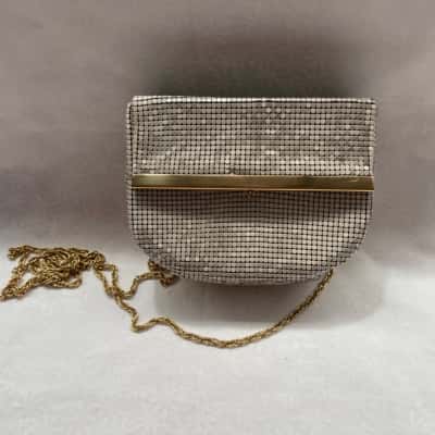 Oroton Womens Vintage Chainmail Evening Bag Beige / Gold 