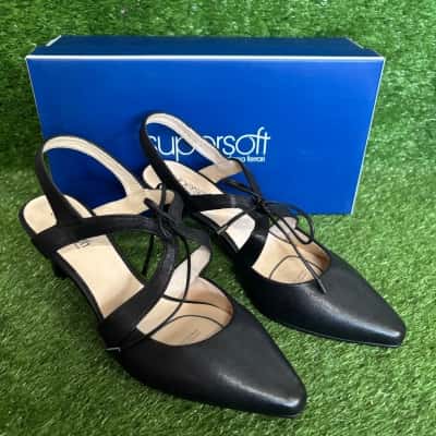Supersoft Medusa Black Leather Shoes Size 9