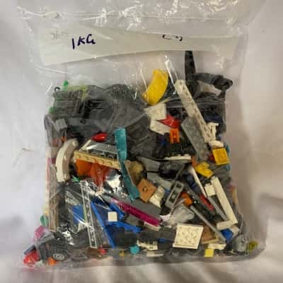 LEGO BUNDLE (7) Loose Bricks Parts Pieces 1.0kg 1000g