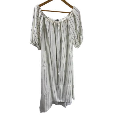 C&M Camilla and Marc Womens  Size 10 Casual Dress Black  / Cream 
