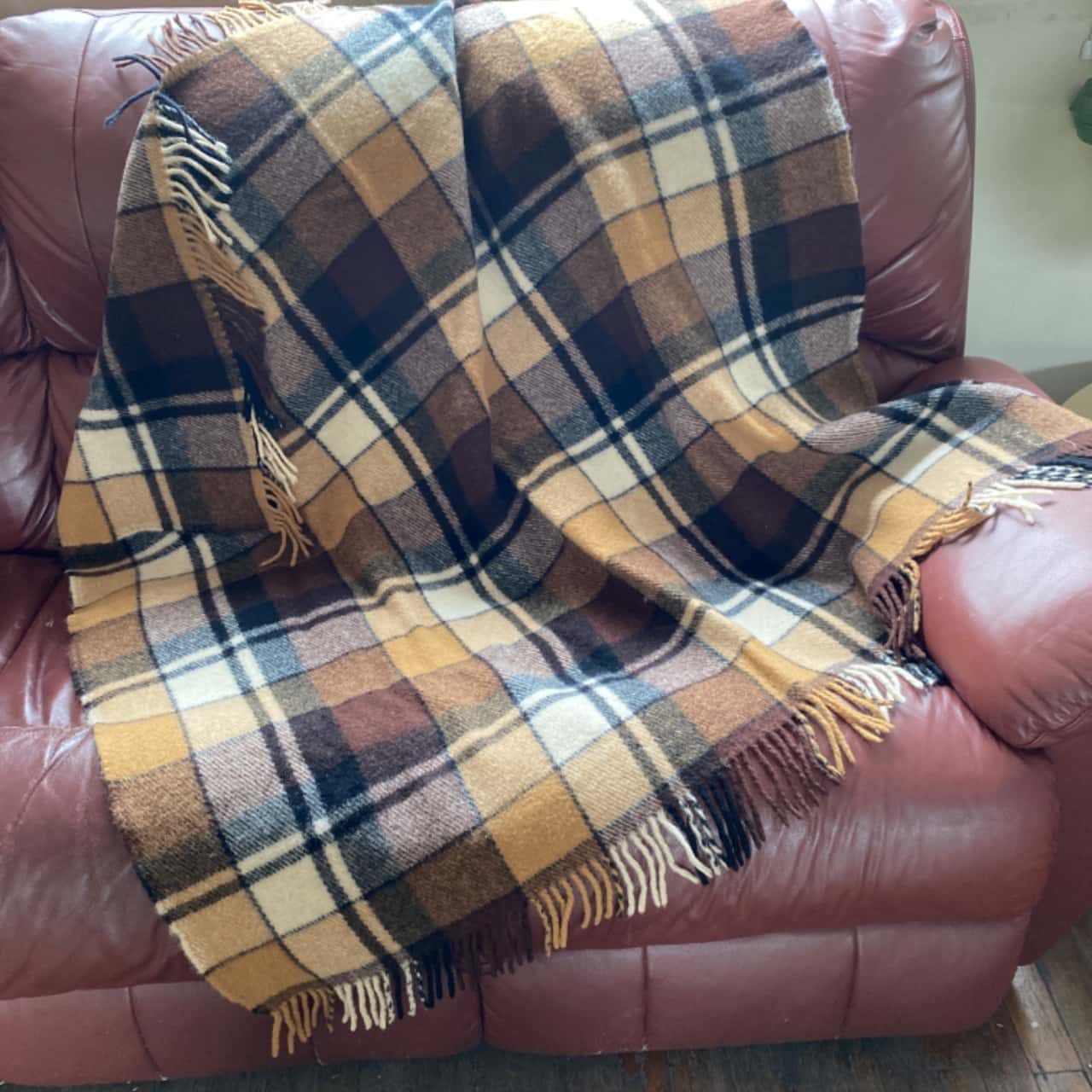 Vintage Onkaparinga Woollen Brown Checked Throw