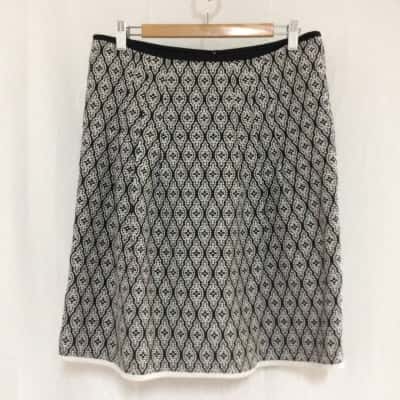 Anna Thomas Womens Skirt Size 12 Black  / Pattern / White 