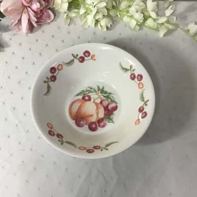 Hankook Ivory Ironstone Fruit Pattern Large Bowl
