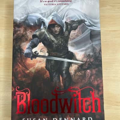 Bloodwitch. Susan Dennard 