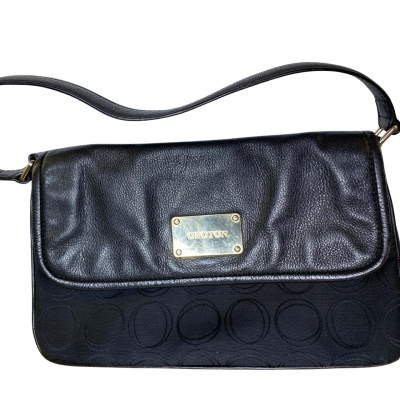 Oroton Womens Handbag Black  