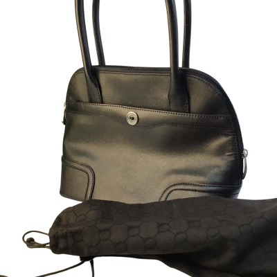 Oroton Womens Handbag Black  