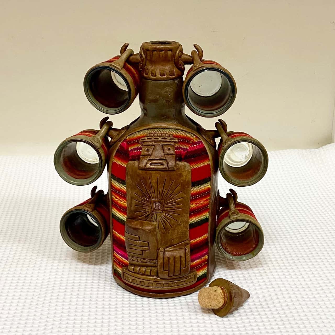 Unique & Quirky Decanter with 6 Glasses & Cork Stopper (s)