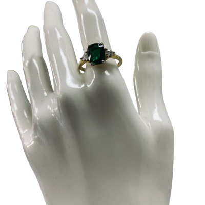 Gold-Look Sterling Silver Ring with Green Crystal & Zirconias #silverandgold #gemstonering #sparklejewellery