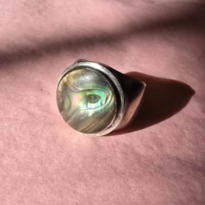 Sterling Silver Ring with large abalone / paua shell inlay