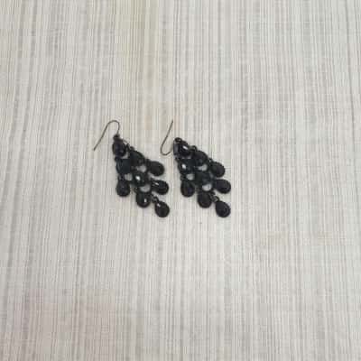 Elegant Black Cabochon Chandelier Style Drop Pierced Earrings 