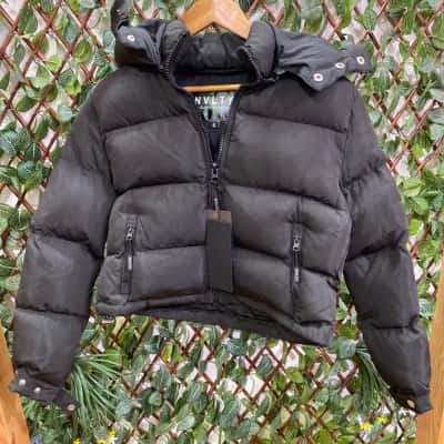 Nvlty puffer Size 6 Hooded Jacket Black  