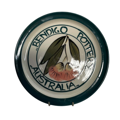 Bendigo pottery plate 