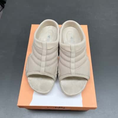 I Love Billy Womens  Size 7 Flats Off White 