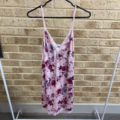  Womens chloe&lola sleepwear Size L 