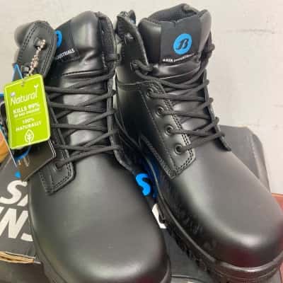 Bats Industrials Mens  Size 6 Steelcap Boots  Black  
