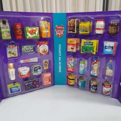 Coles Little Shop Series 2 In Collector's Case Incomplete