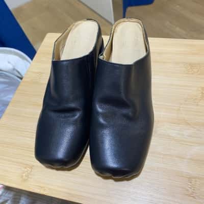 Guidiumawang Womens Shoes Size 36 Black Heeled Clogs