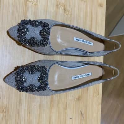 Manolo Blahnik Womens  Size 35 Flats Silver Lace