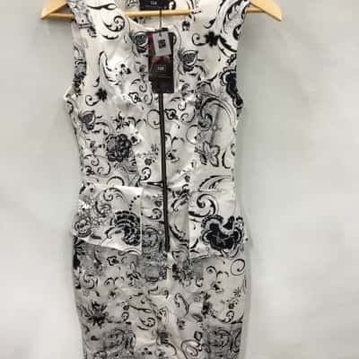 Cue Womens  Size 14 Formal Dress Black  / White 