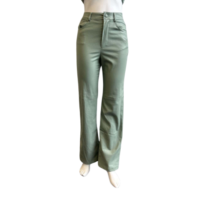 【新品未使用】VIAVANDA FAKE FUR STRAIGHT PANTS 11月16日発売開始 VIAVANDA EXCLUSIVE ITEM