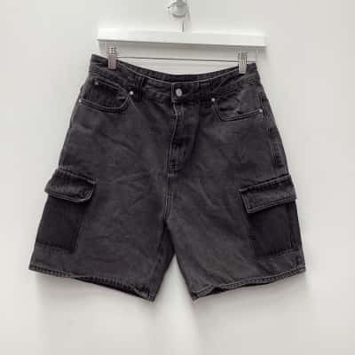 Beyond Her Womens Short Black Size 30   