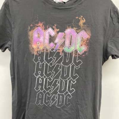 AC/DC Womens  Size S T-shirts Grey 
