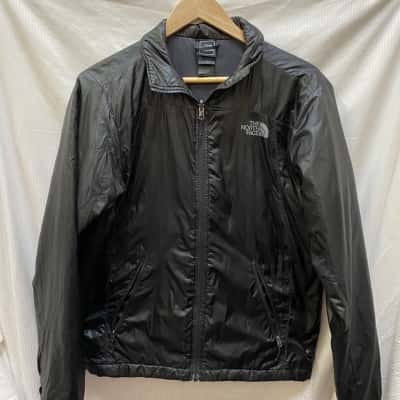 The North Face Womens  Size S Winter Jacket Black  