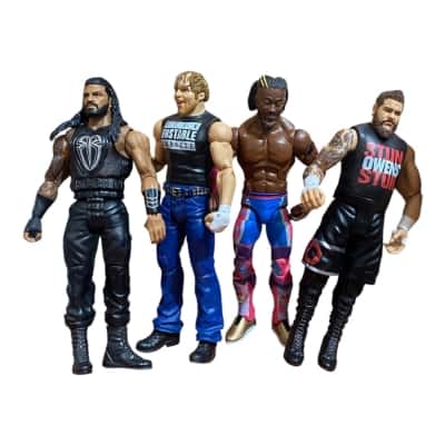 4 x WWE action figures 