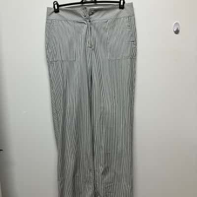 JANUS Women's  Size XL Casual Pants Pinstriped / Grey / White 