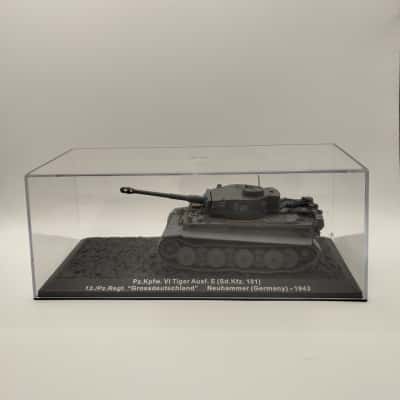 Pz. Kpfw. VI Tiger Ausf. E (Sd. Kfz. 181) 13./Pz. Regt. "Gross Deutschland" Neuhammer (Germany) - 1943