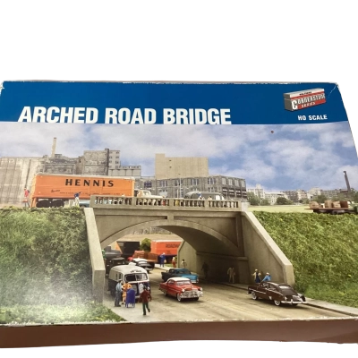 Walthers Arched road bridge HO Scale Model Train