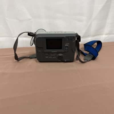 Sony FD Mavica- Digital Camera with Floppy Disk Storage 