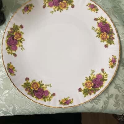 Royal Albert Old Country Roses Plate