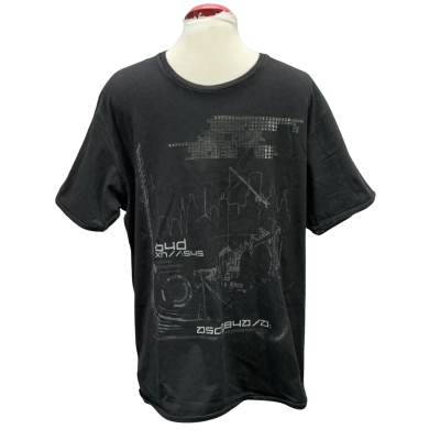 Tarocash Mens  Size L Short Sleeve T-shirt Black  / Grey 